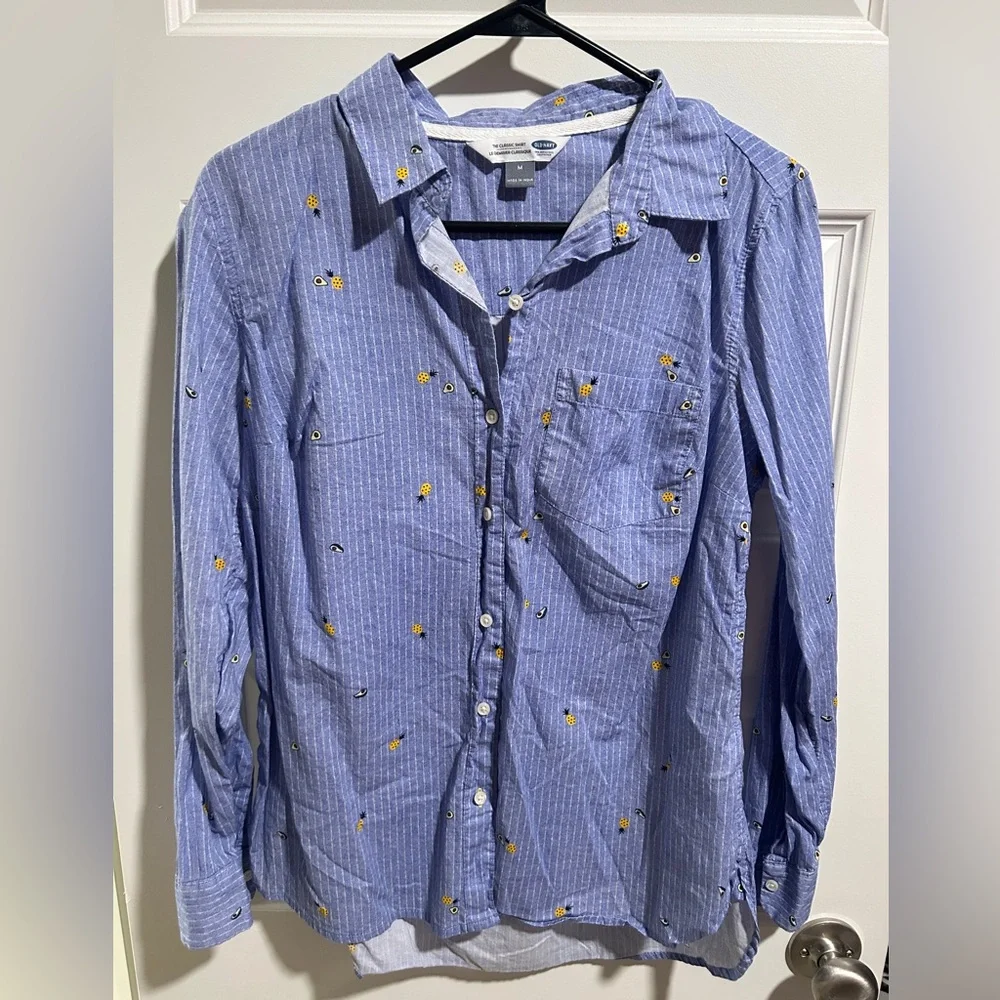 Printed Button Down Top - Picture 2 of 3